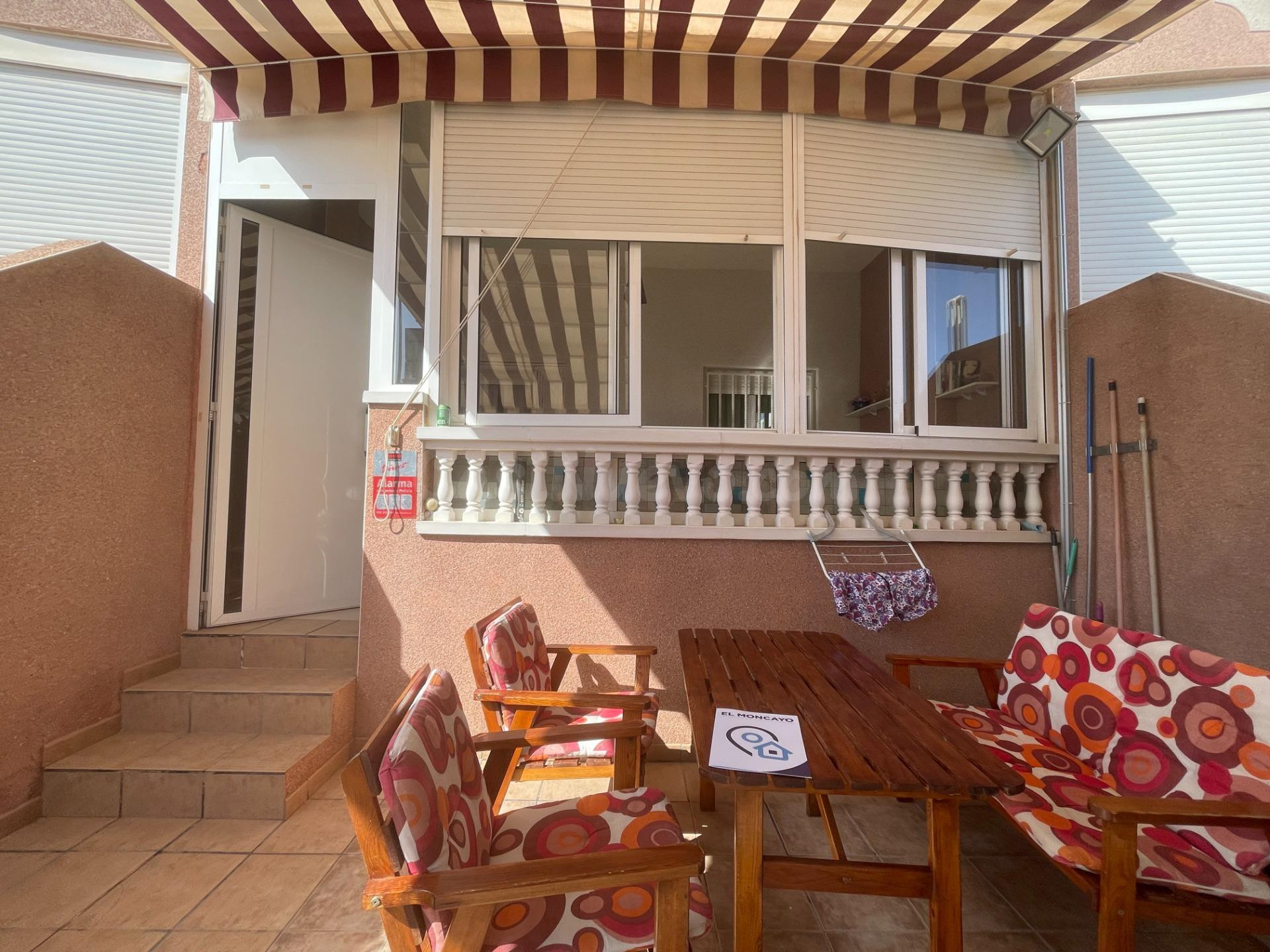 Apartamento en planta baja con jardín privado, piscina, gara - foto 5
