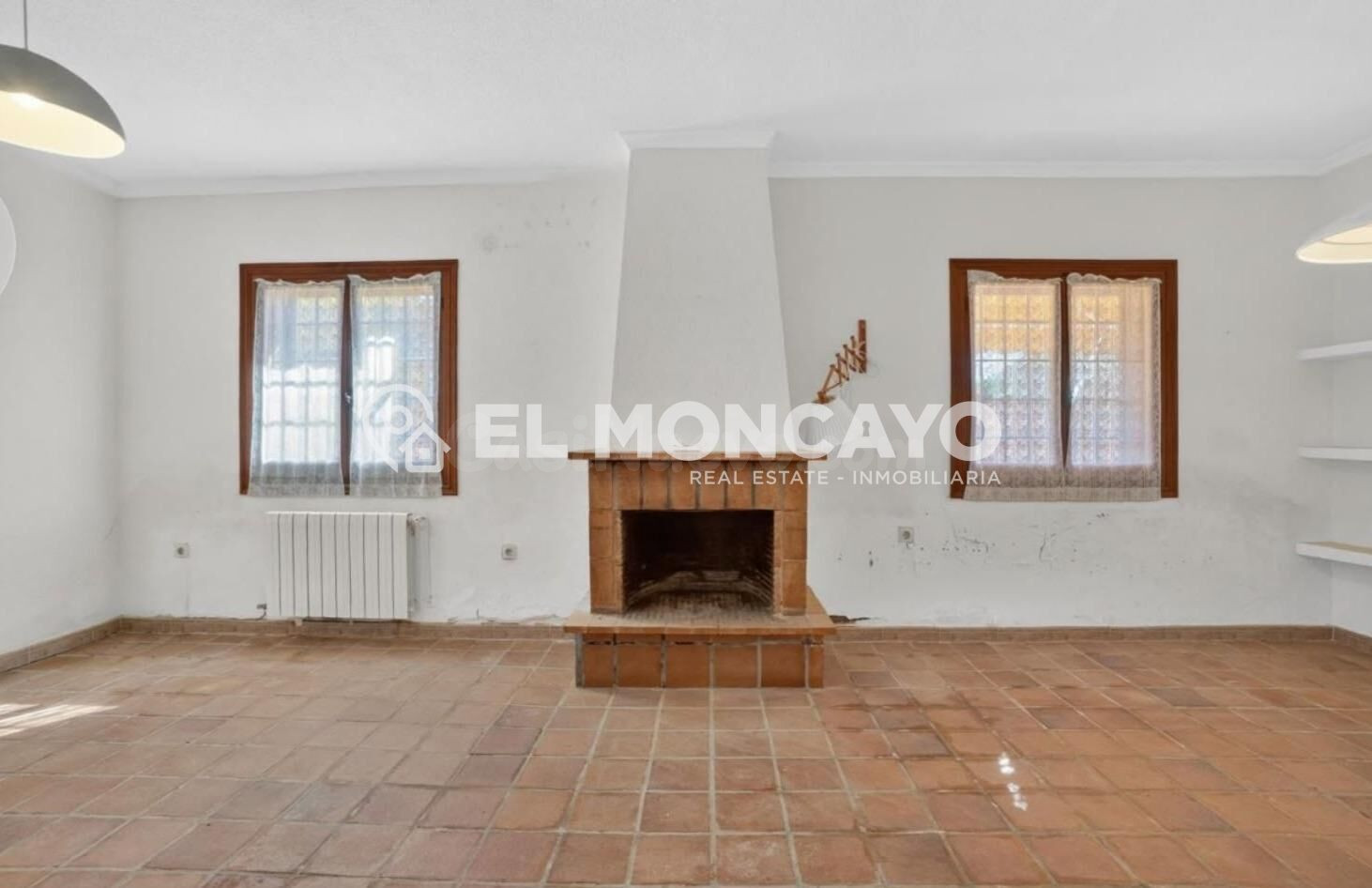 Fantástico chalet independiente con jardín privado en la exc - foto 3