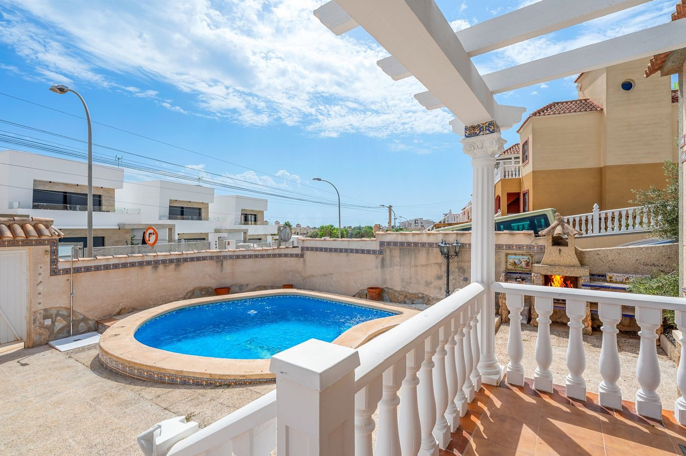CASA DE 3 DORMITORIOS 2 BAÑOS EN SAN MIGUEL DE SALINAS ( ALI - foto 5