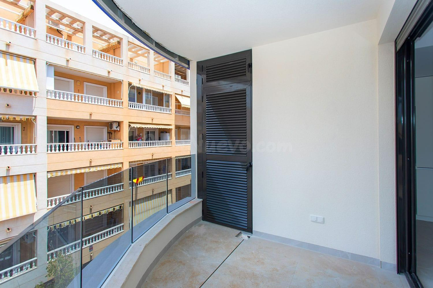 APARTAMENTO DE 2 DORMITORIOS 2 BAÑOS EN TORREVIEJA EN PLAYA DEL CURA