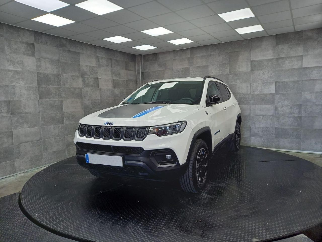 Jeep Compass 4Xe 1.3 PHEV 177kW Trailhawk AT AWD