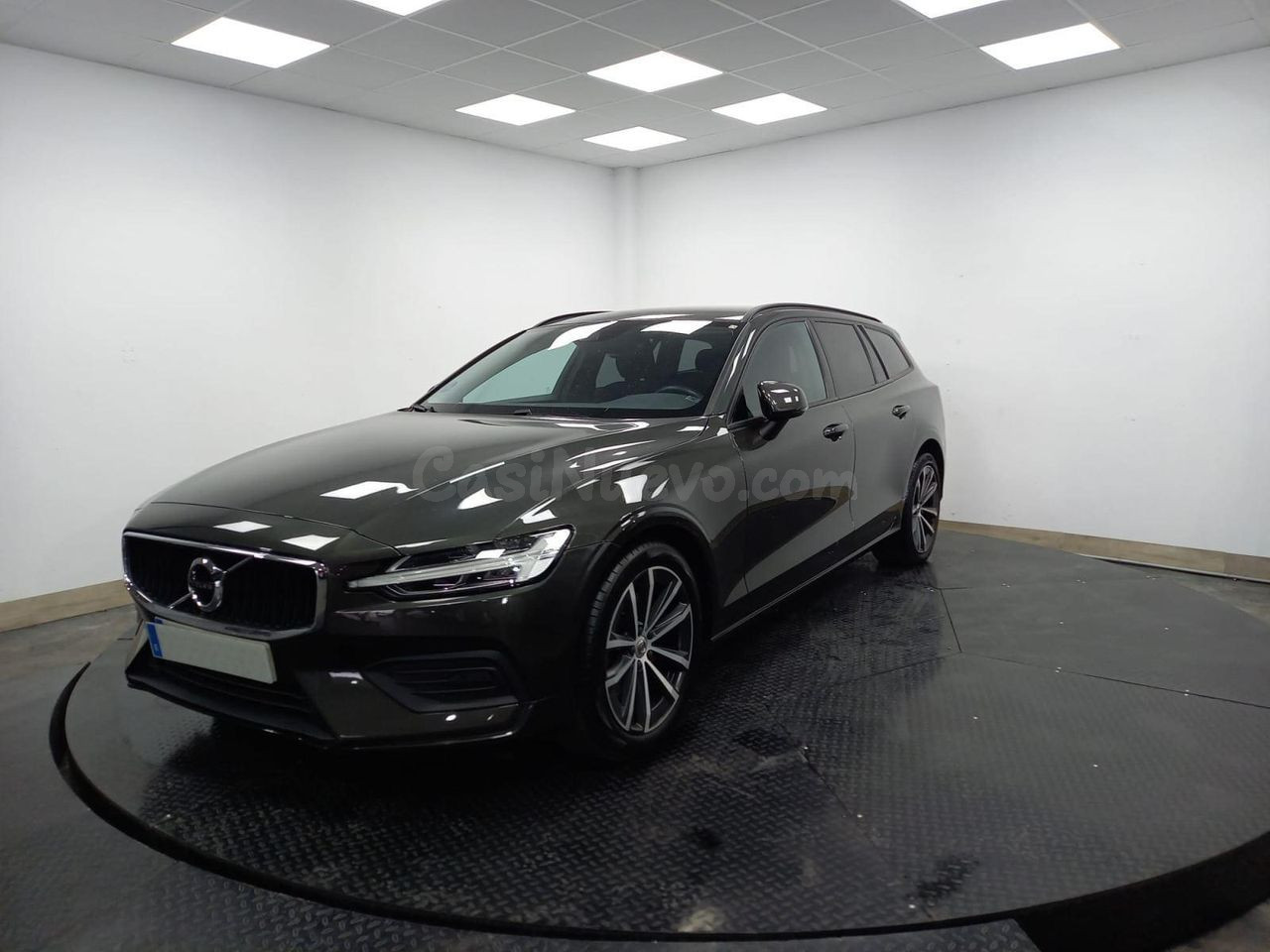 Volvo V60 2.0 B4 (D) Momentum Auto