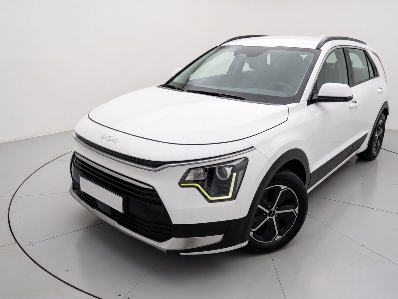 KIA NIRO 1.6 GDi HEV 104kW (141CV) Concept