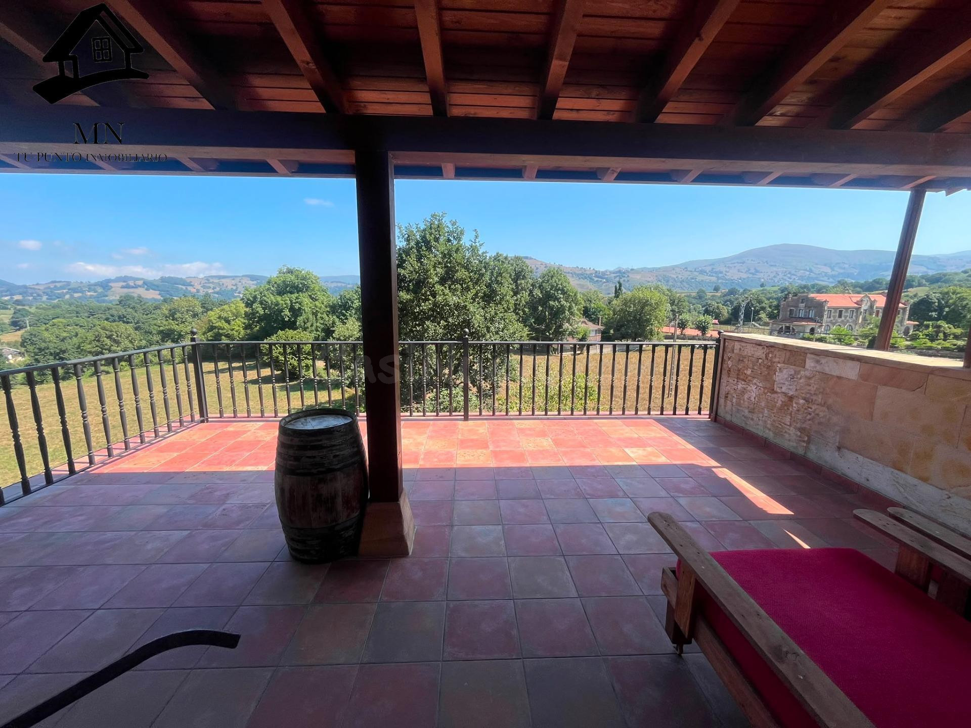 Preciosa Casa Pareada Reformada con Vistas Despejadas en Vil - foto 2
