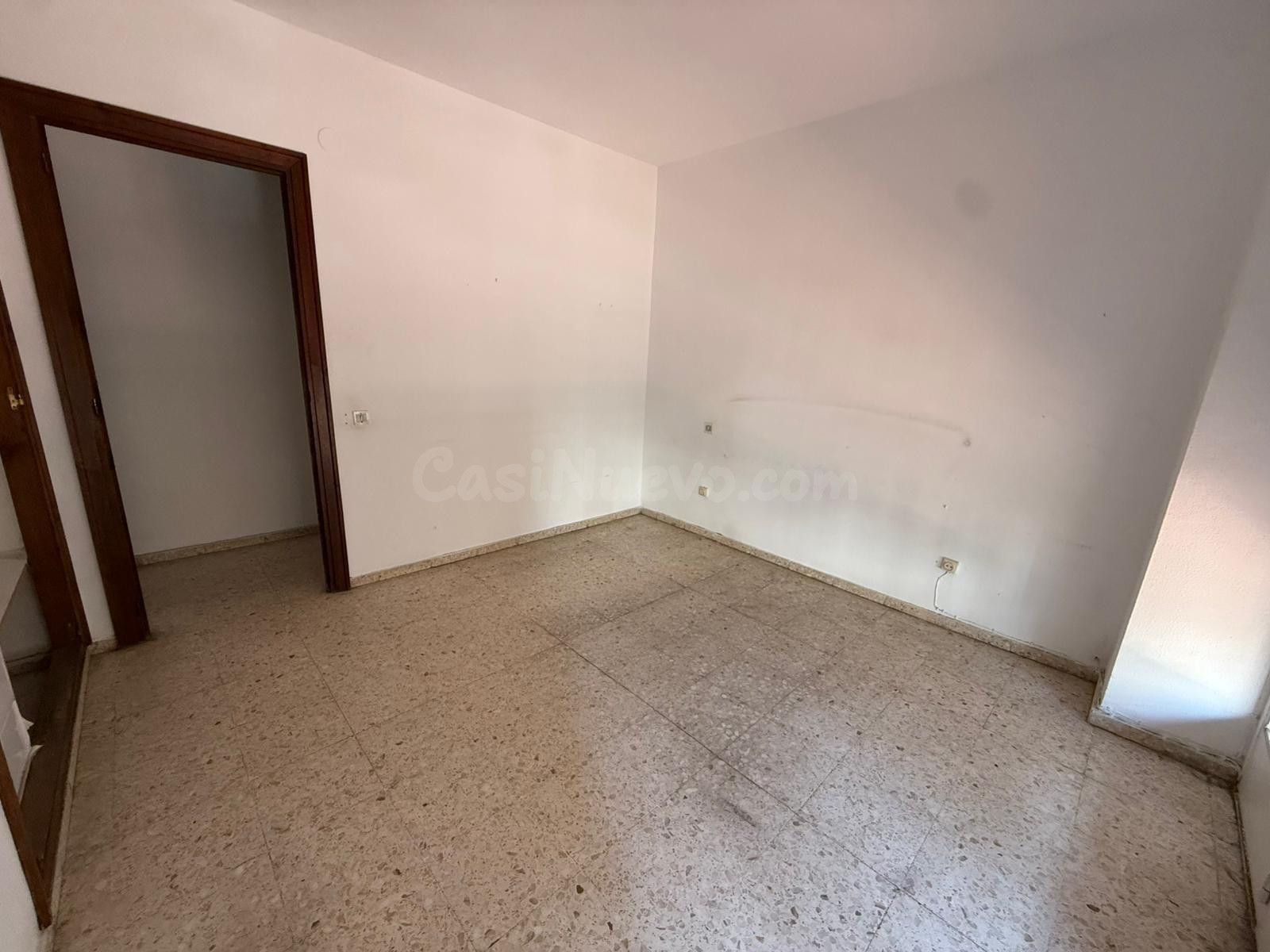 Amplio piso en venta con potencial de reforma ✨ - foto 4
