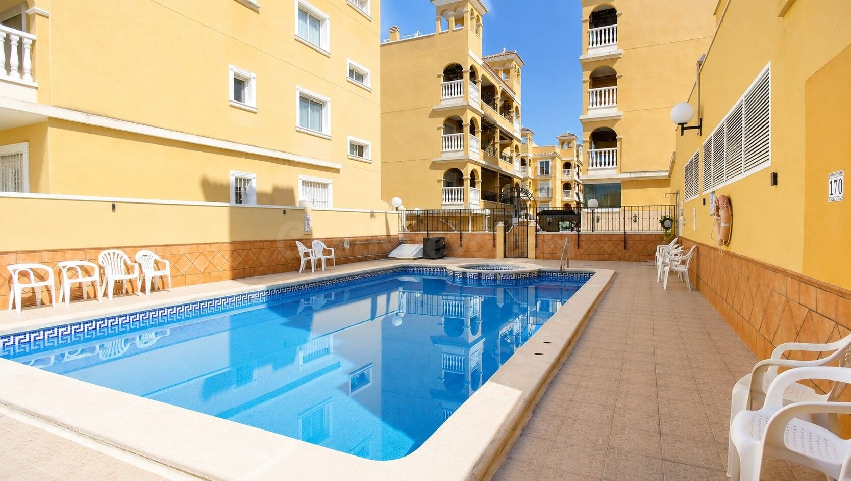 Apartamento 2 habitaciones 67m² en venta - Pueblo 3 - foto 2
