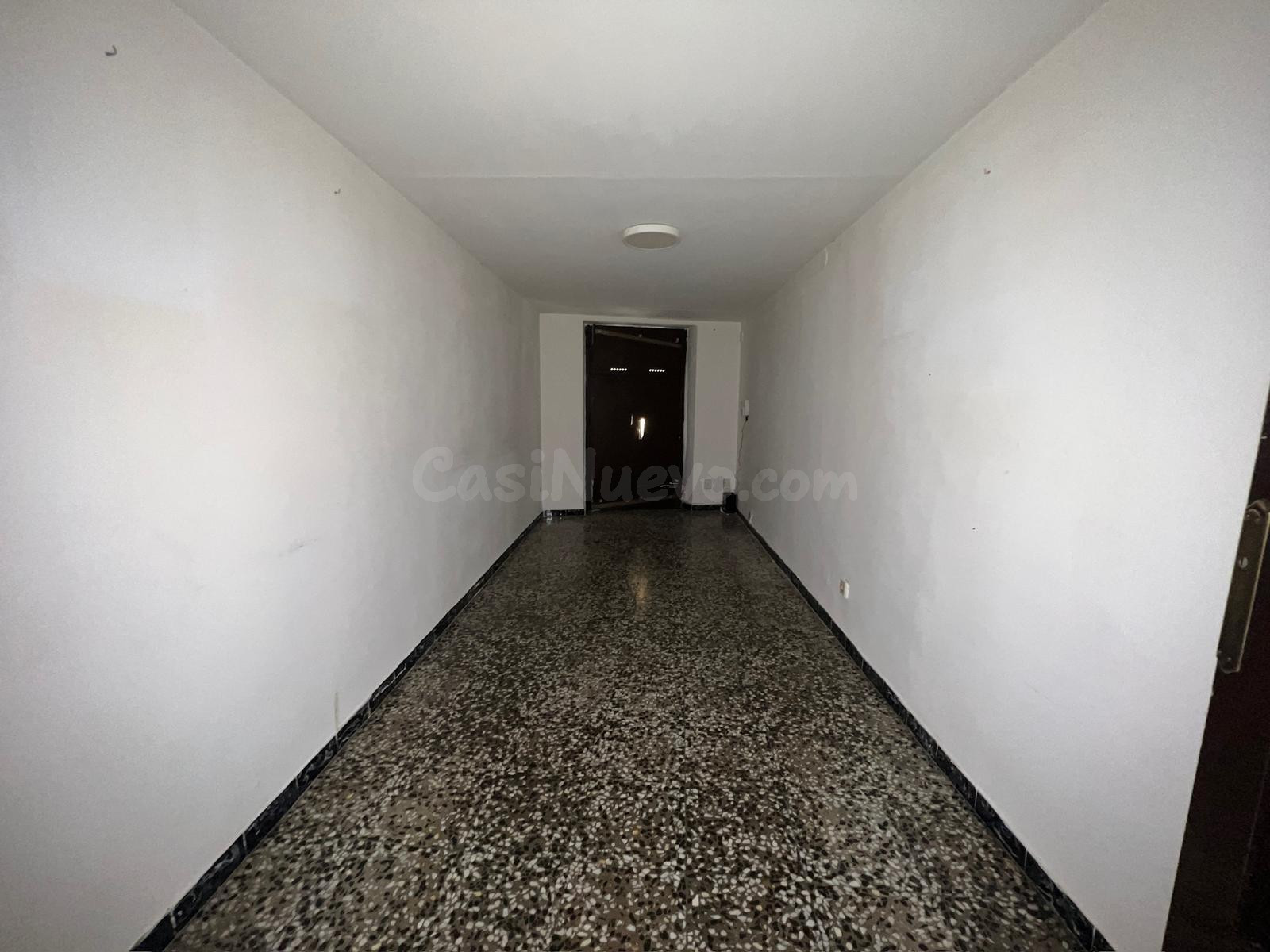 Casa adossada de 3 plantes per reformar a Mont-roig del Camp - foto 5