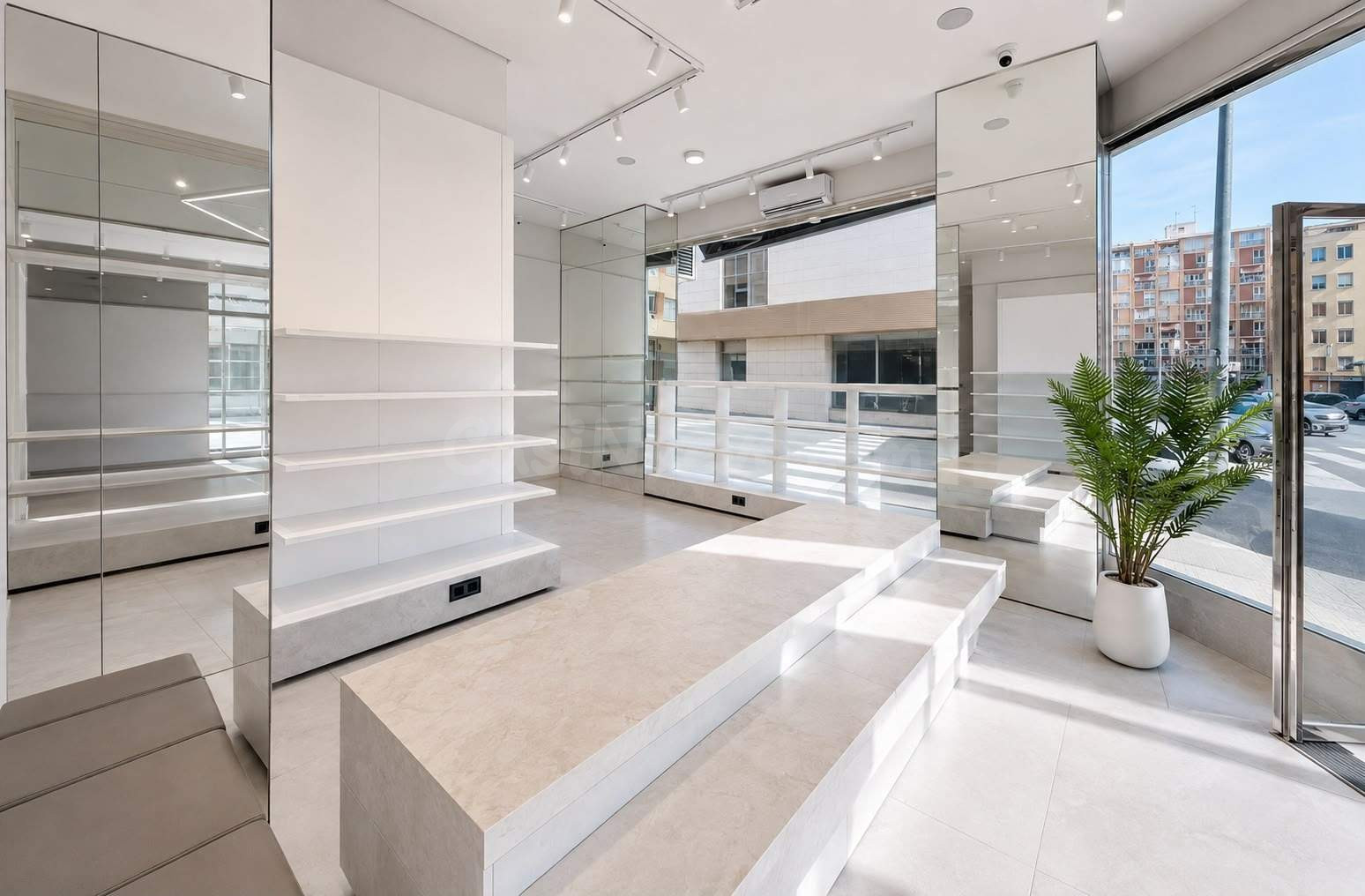 Local comercial en alquiler en pleno centro – Disponible des - foto 5