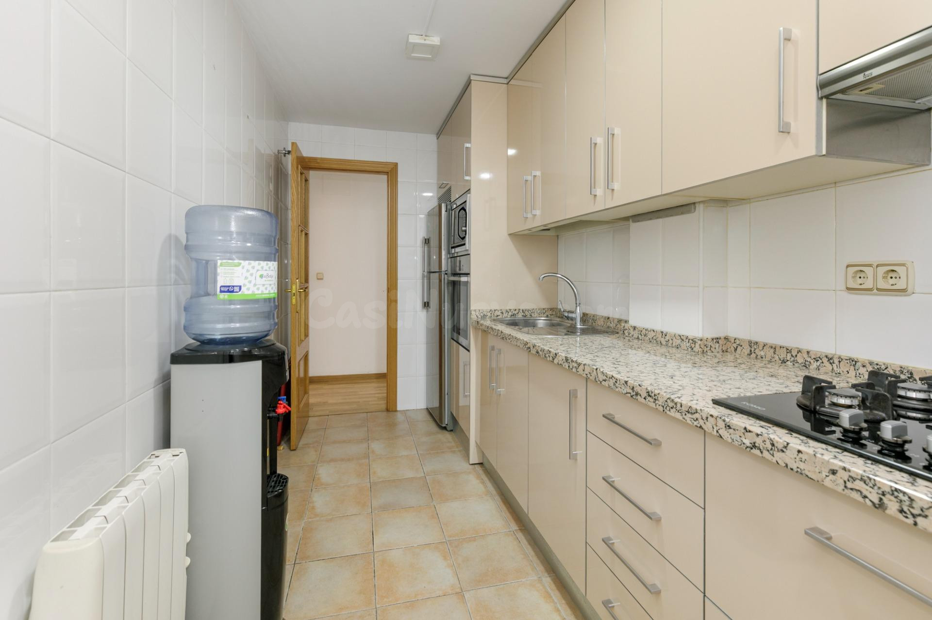 PISO EN VENTA EN ARMILLA CENTRO | 2 DORMITORIOS | GRAN PATIO - foto 4