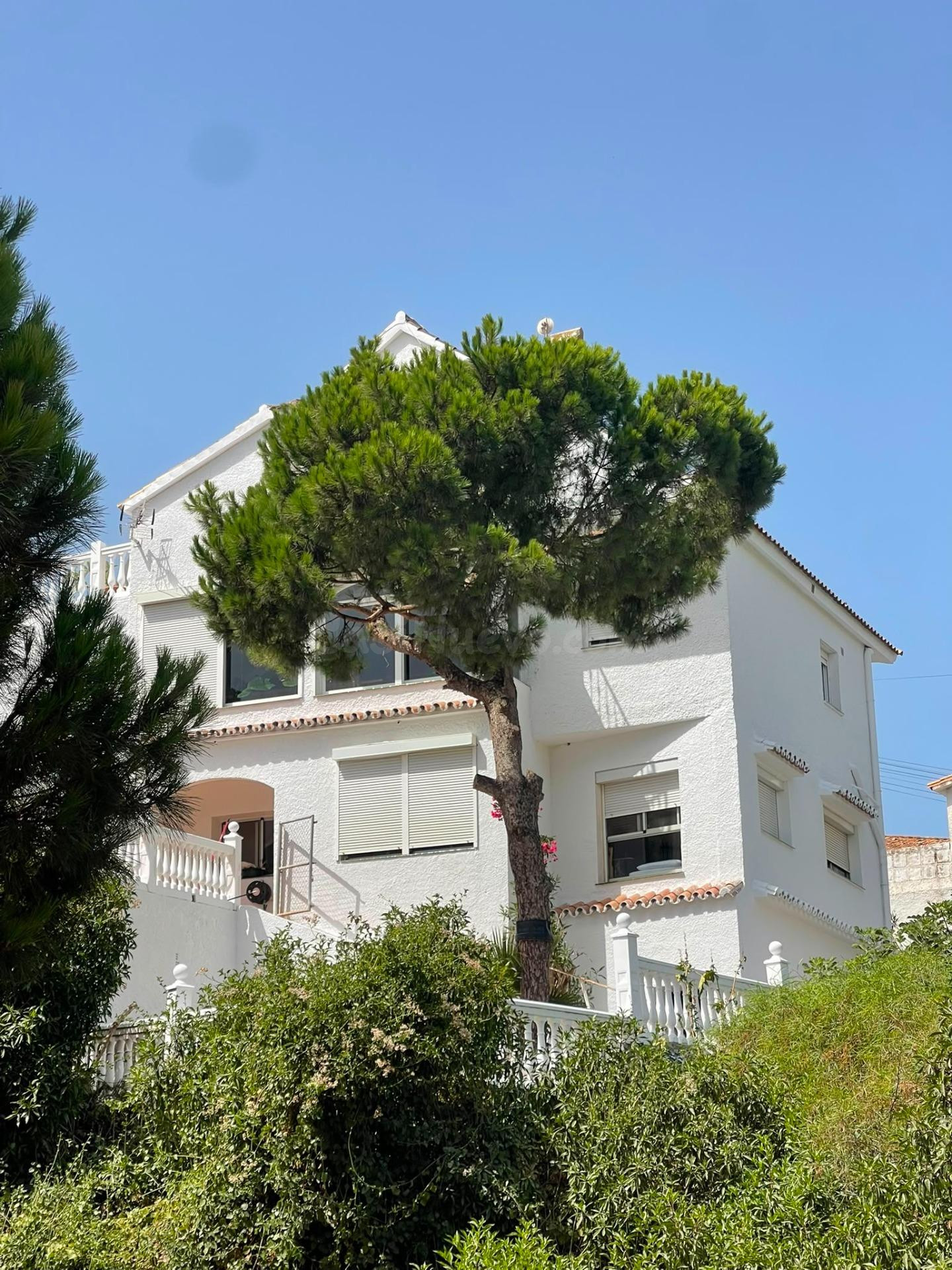 SE VENDE CASA INDEPENDIENTE EN EL FARO CON 3 APARTAMENTOS. I - foto 5