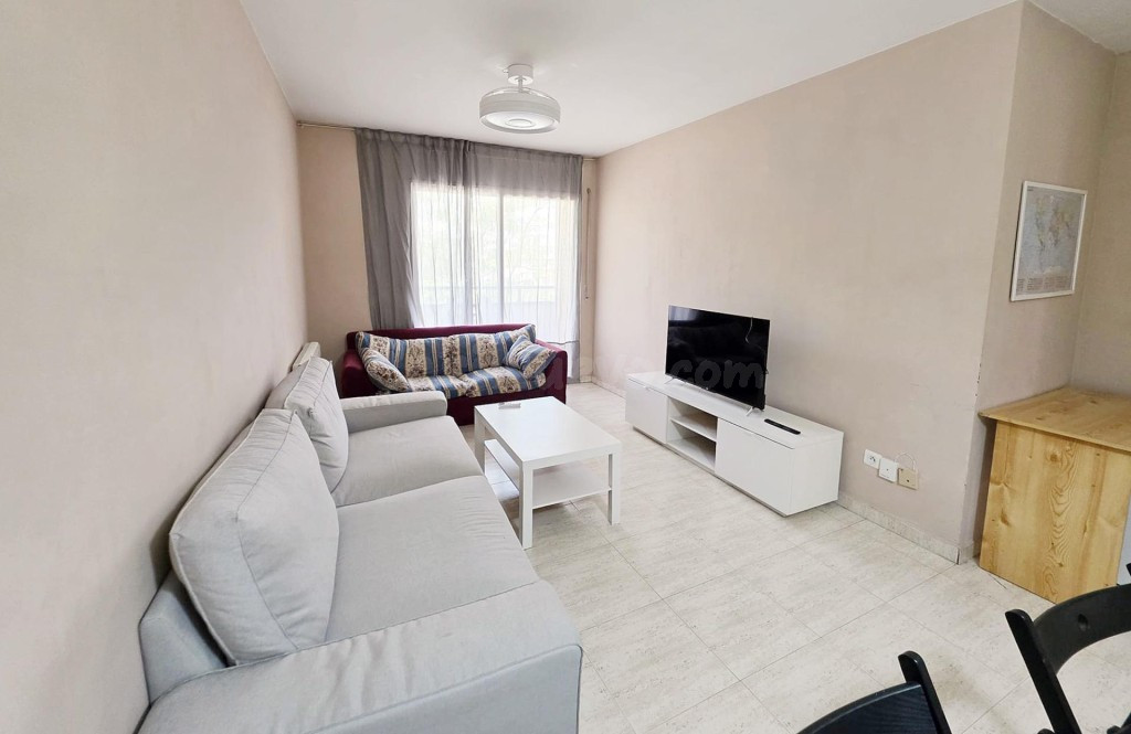 ¡CHICAS ESTUDIANTES! PISO DE TRES habitaciones EN ALQUILER,  - foto 3