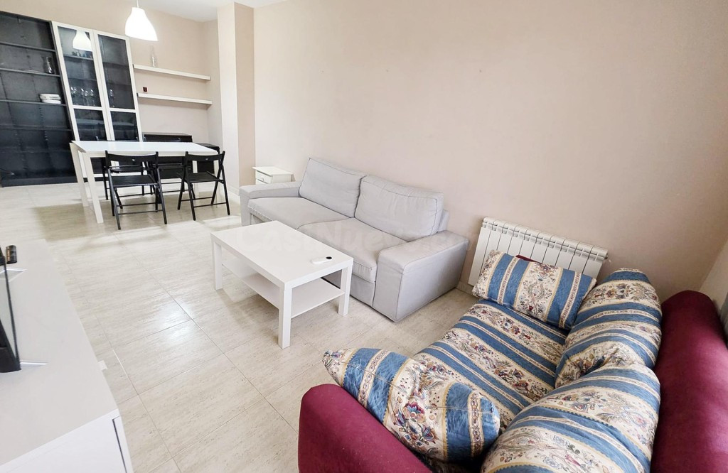 ¡CHICAS ESTUDIANTES! PISO DE TRES habitaciones EN ALQUILER,  - foto 4