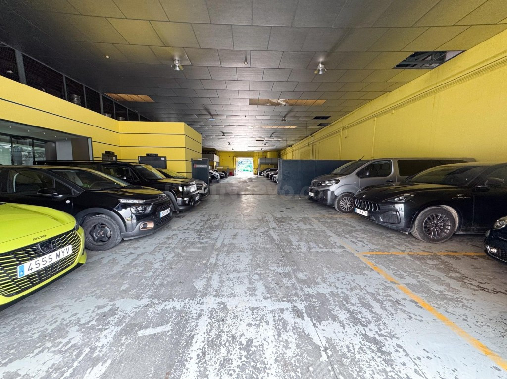 Se alquila en EXCLUSIVA nave rent a car en funcionamiento co - foto 2
