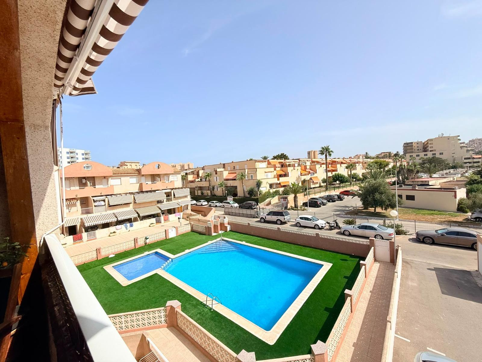 Apartamento en Urbanización Albatros – Km 4 de La Manga del  - foto 3