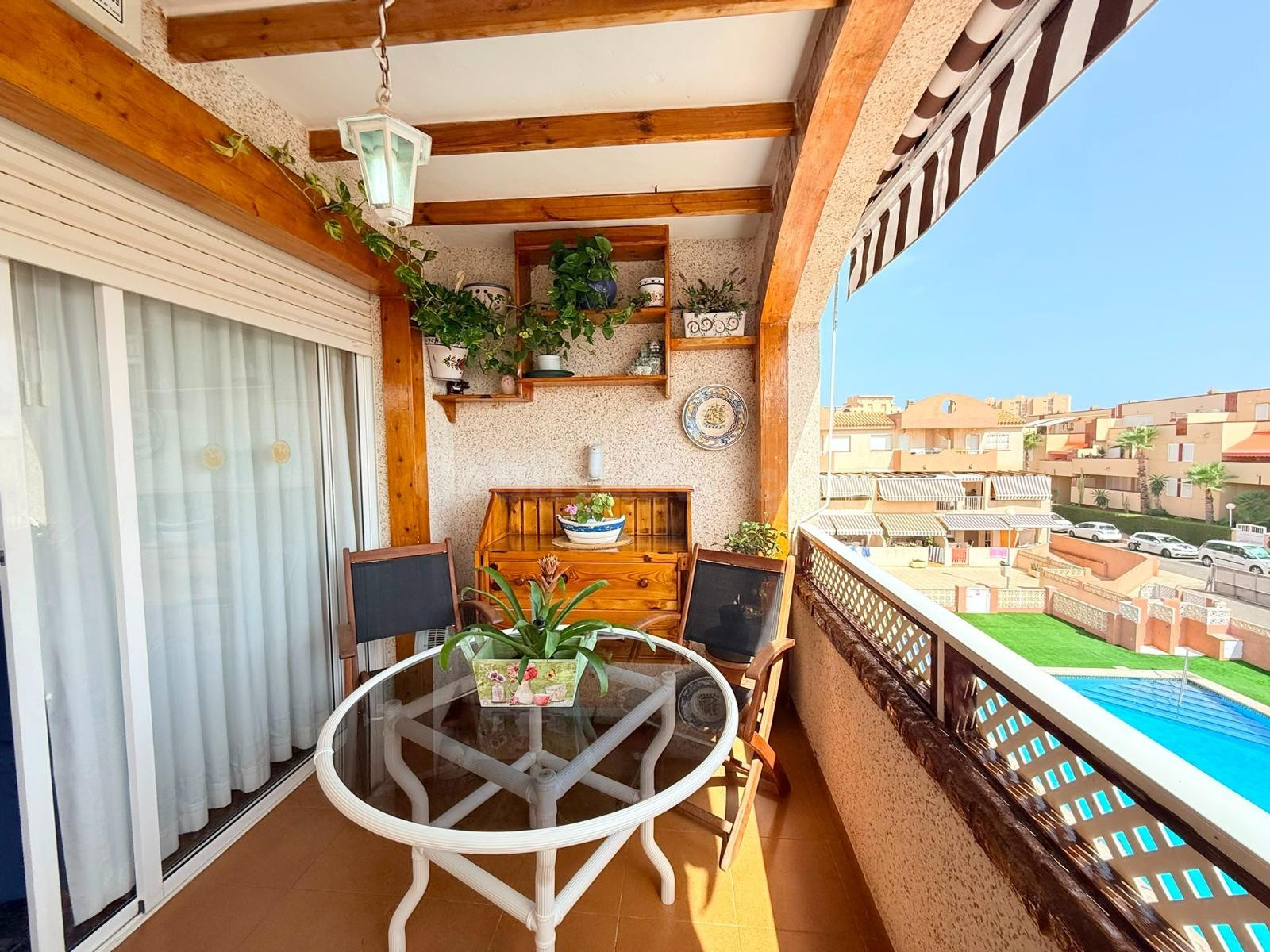 Apartamento en Urbanización Albatros – Km 4 de La Manga del  - foto 4
