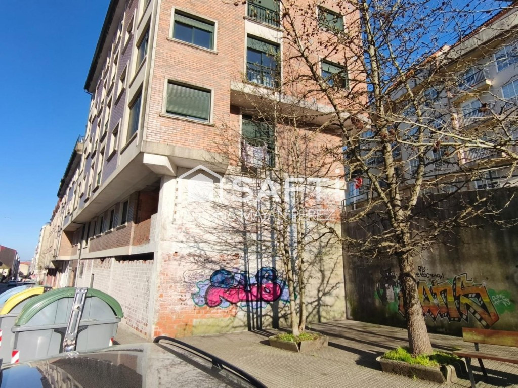 BAJO COMERCIAL EN VENTA EN RIBEIRA