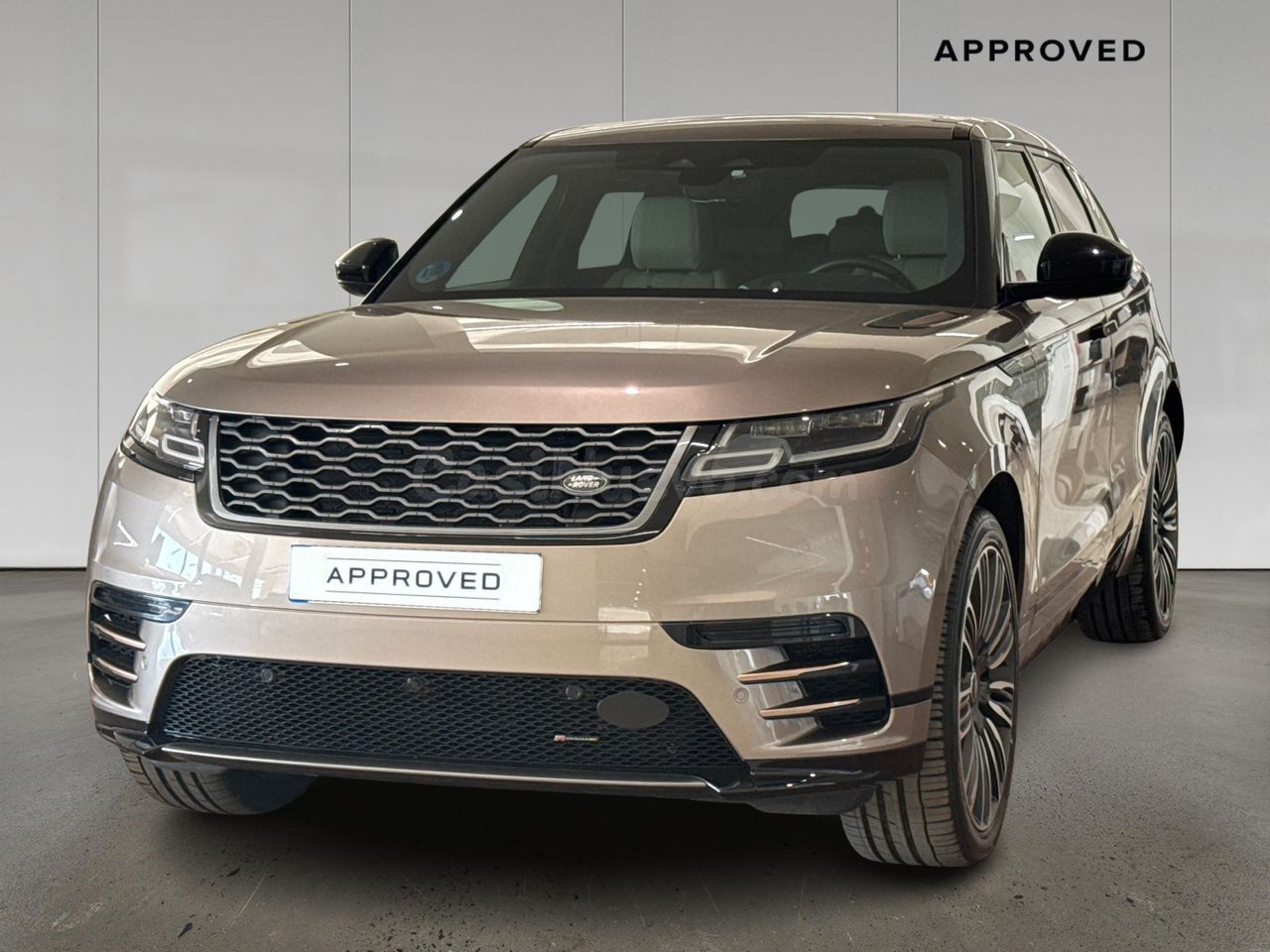 Land-Rover Range Rover Velar 3.0D I6 R-Dynamic SE 4WD Auto 221 kW (300 CV)