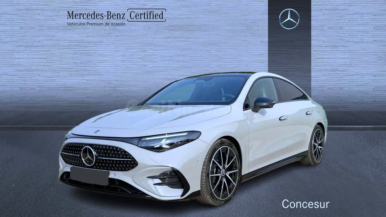 Mercedes CLA CLA 180 con tecnología híbrida