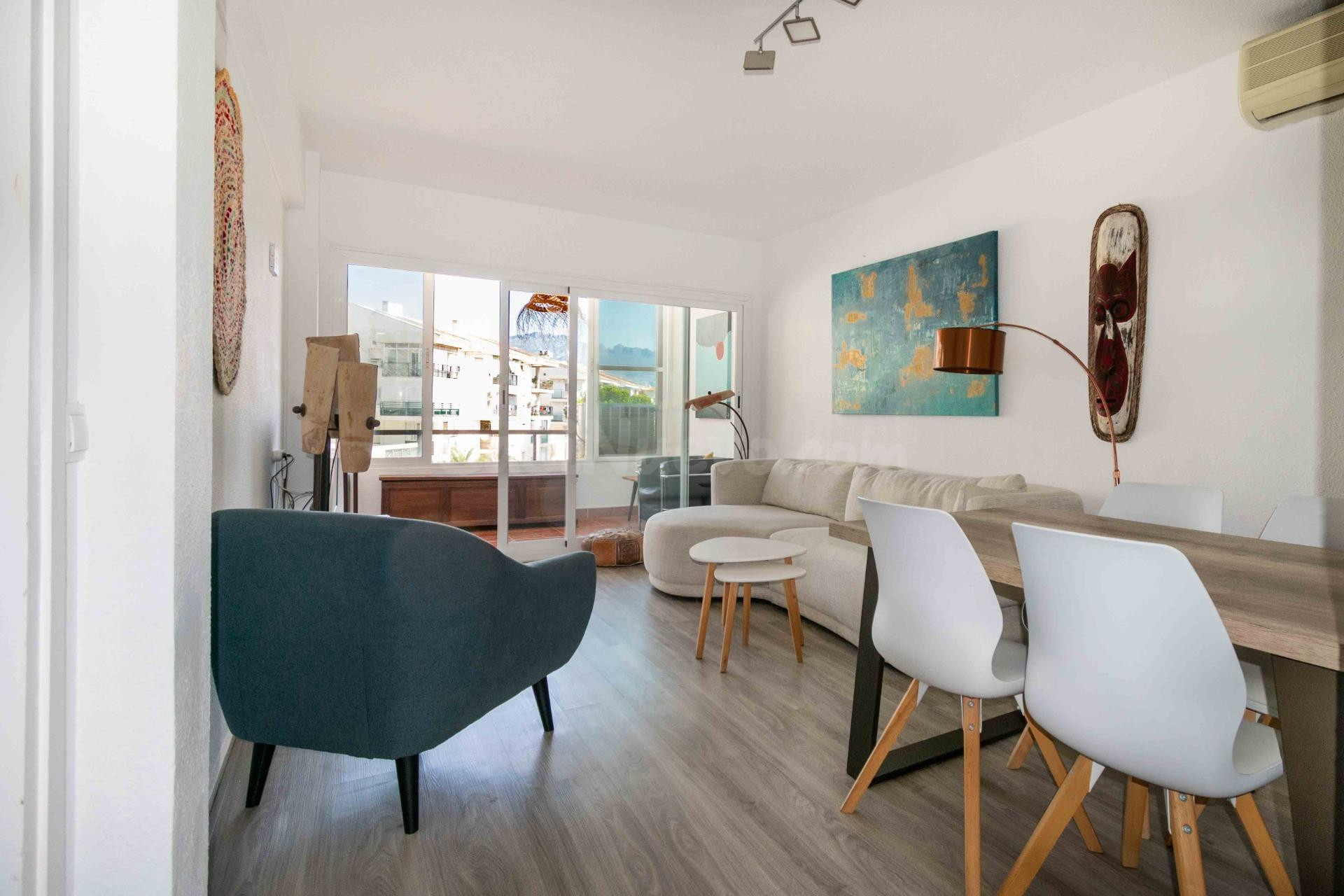 Apartamento reformado de 2 dormitorios a 200m de la playa de - foto 5