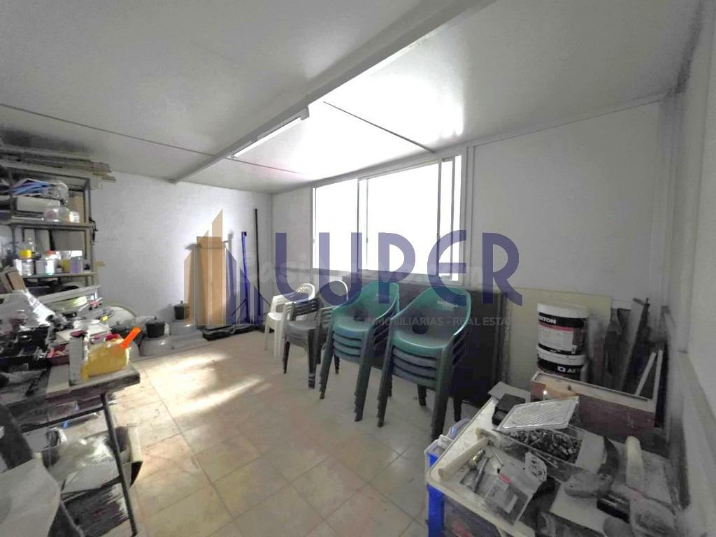 LOCAL DE 408m2 CON GRAN POTENCIAL PARA HOSTAL O APARTAMENTOS - foto 4