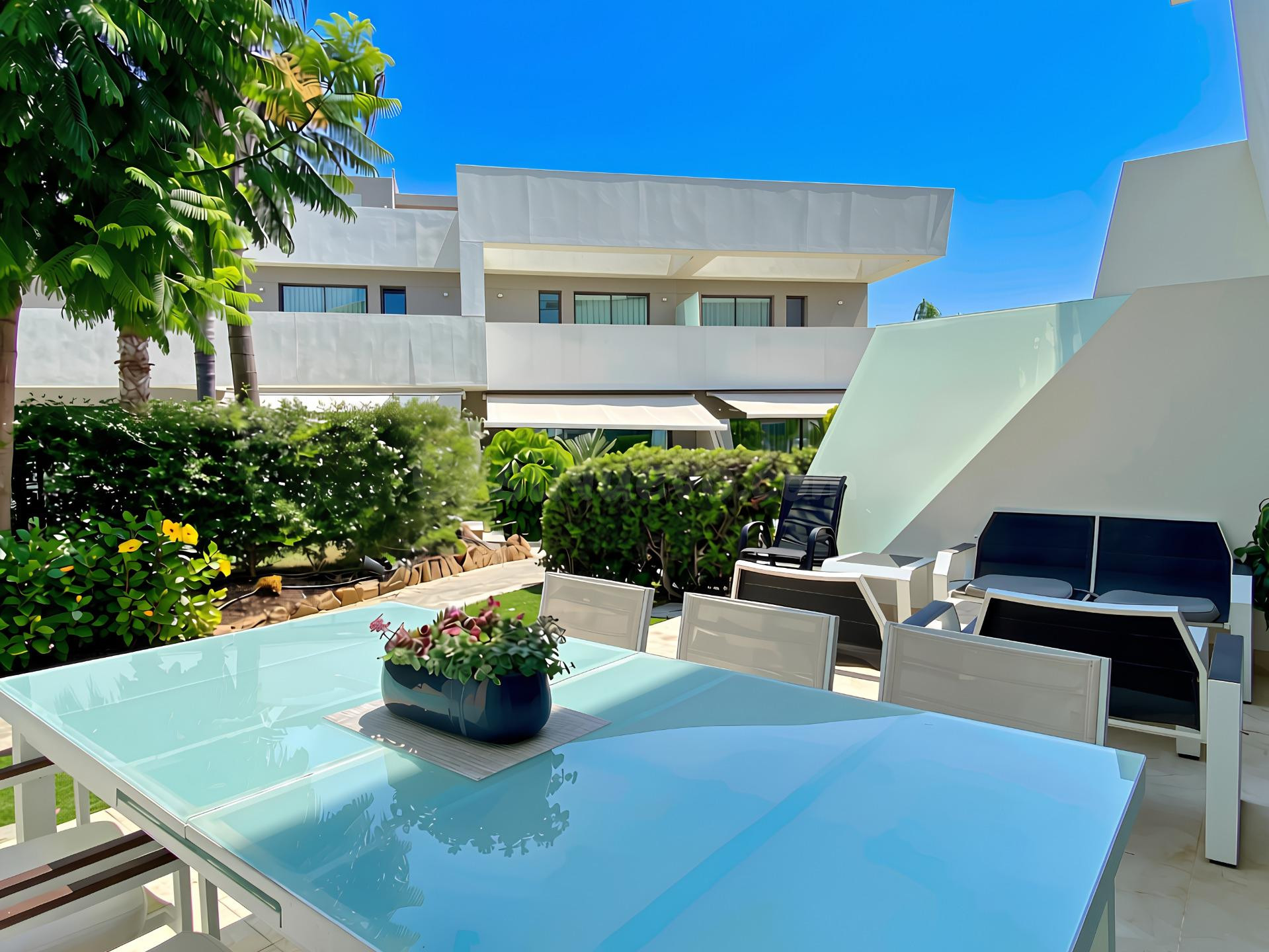 Moderna Casa Adosada con Jacuzzi y Solárium en La Cala de Mi - foto 4