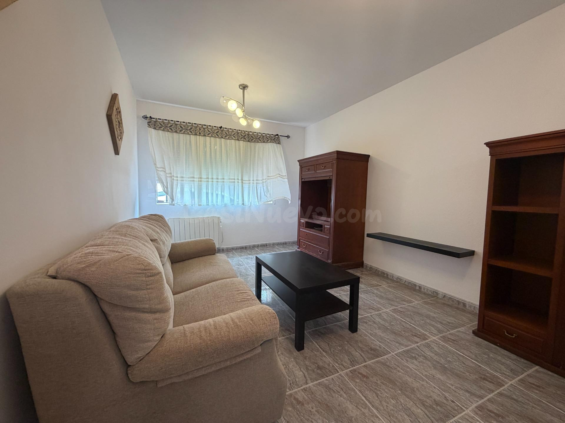 Planta baja 1 habitación 62m² en alquiler - Alamín