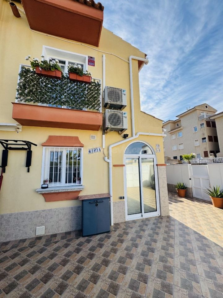 Adosado 4 habitaciones 82m² en venta - La Florida - foto 3
