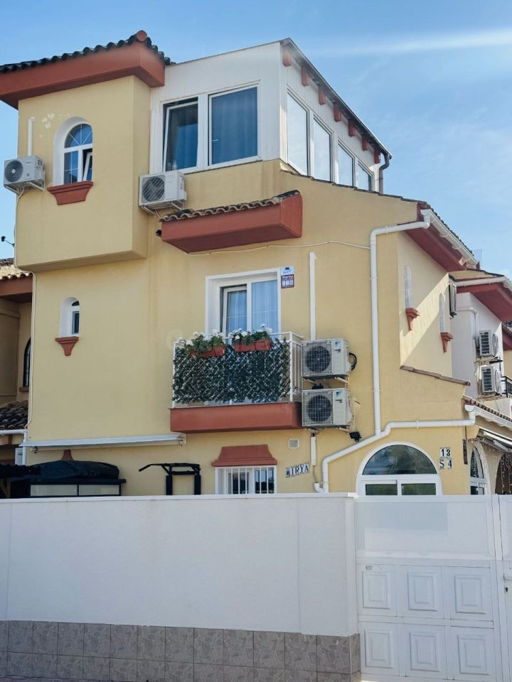 Adosado 4 habitaciones 82m² en venta - La Florida - foto 4