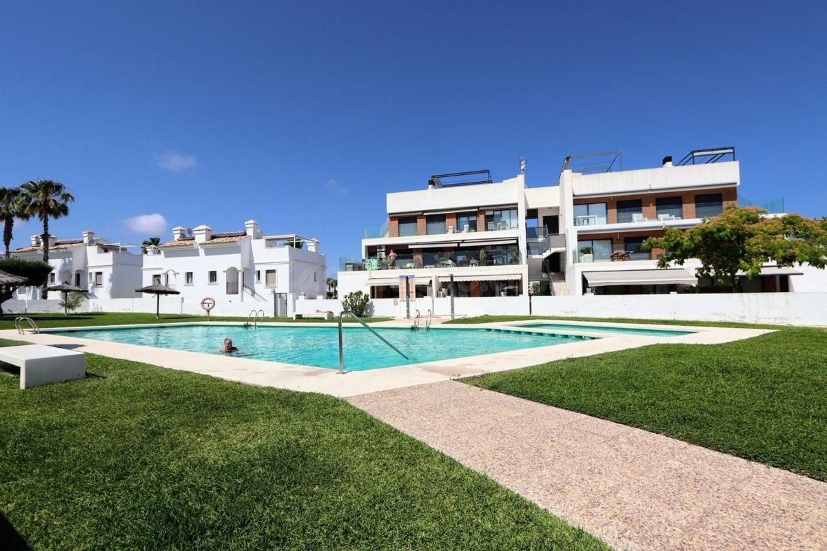 Apartamento 2 habitaciones 72m² en venta - Villamartín-Las Filipinas
