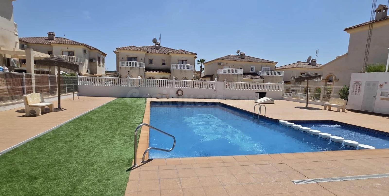 Villa 2 habitaciones 73m² en venta - Aguas Nuevas