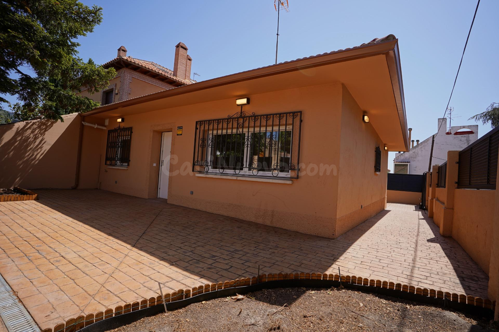 ¡A ESTRENAR! CHALET INDEPENDIENTE EN ALQUILER EN POZUELO DE  - foto 3