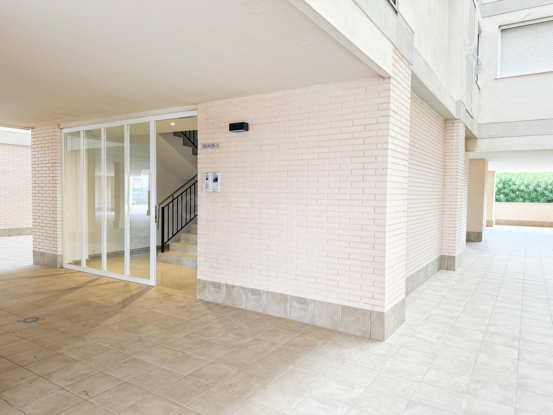 APARTAMENTO DE ALQUILER TEMPORAL EN PLAYA DEL PUIG - foto 3