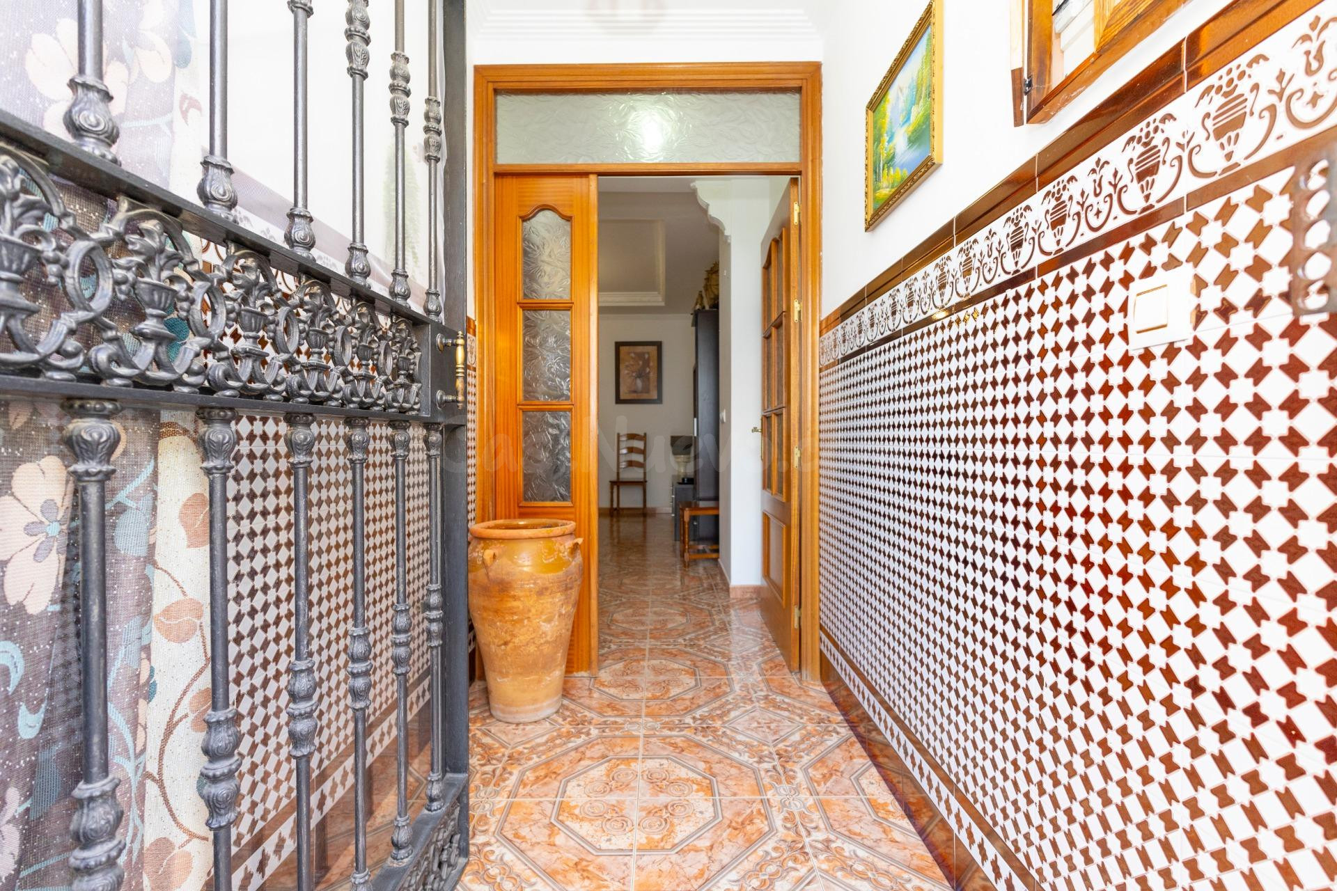 Acogedora vivienda lista para entrar a vivir en Isla Mayor - foto 4