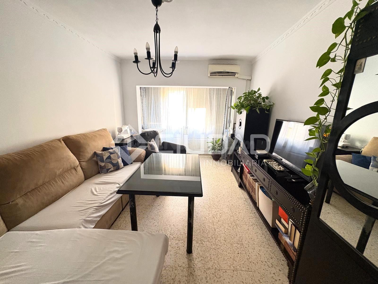 Piso de 3 habitaciones en Cerro Falón - Centro