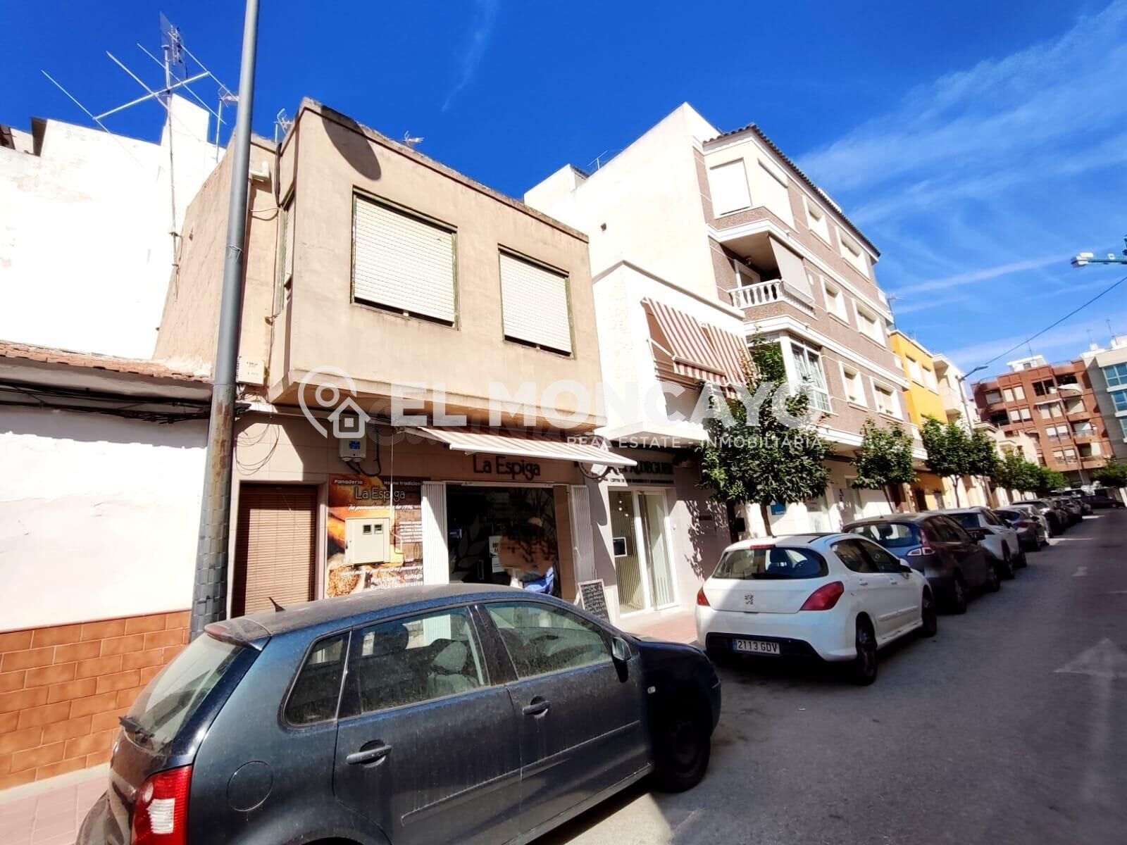 Fantástico apartamento en el centro de Guardamar del Segura , a tan solo 500m de las playas.