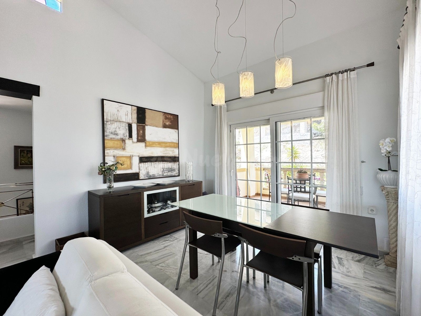 Villa de 3 dormitorios 3 baños en Orihuela Costa ( Campo de  - foto 2