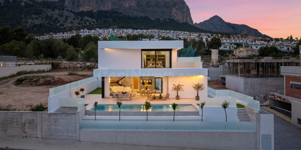 Casa-Chalet en Venta en Polop Alicante