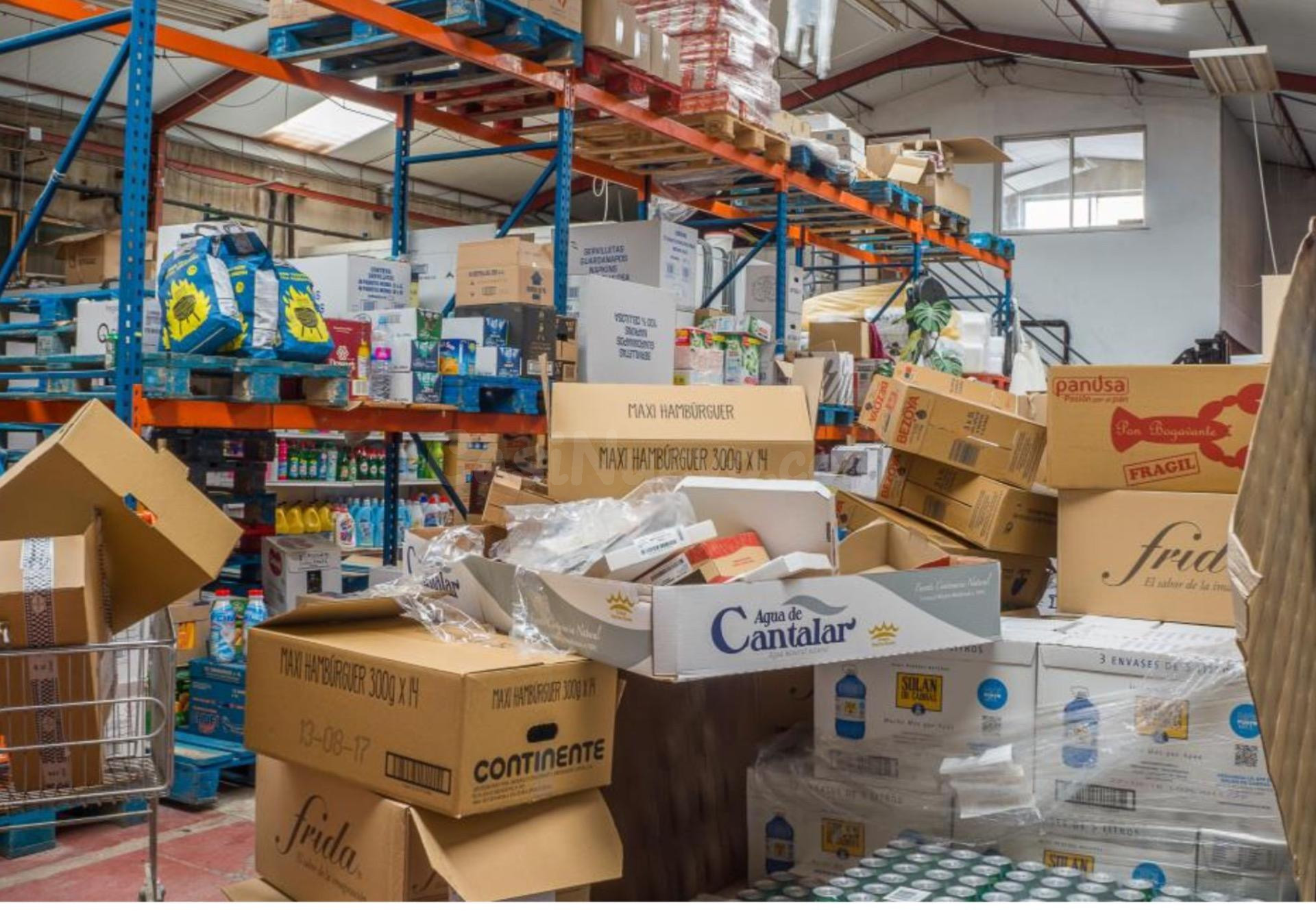 OPORTUNIDAD DE INVERSIÓN – SUPERMERCADO + 3 VIVIENDAS - foto 3