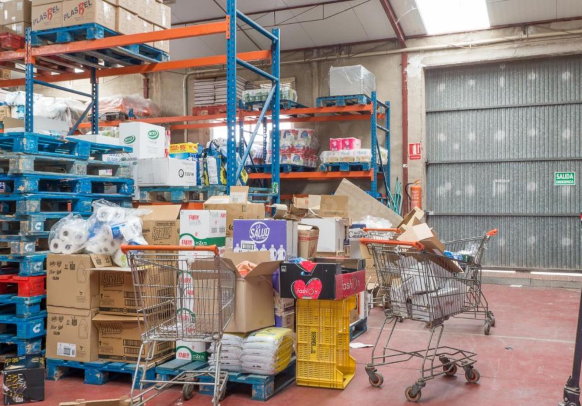 OPORTUNIDAD DE INVERSIÓN – SUPERMERCADO + 3 VIVIENDAS - foto 5