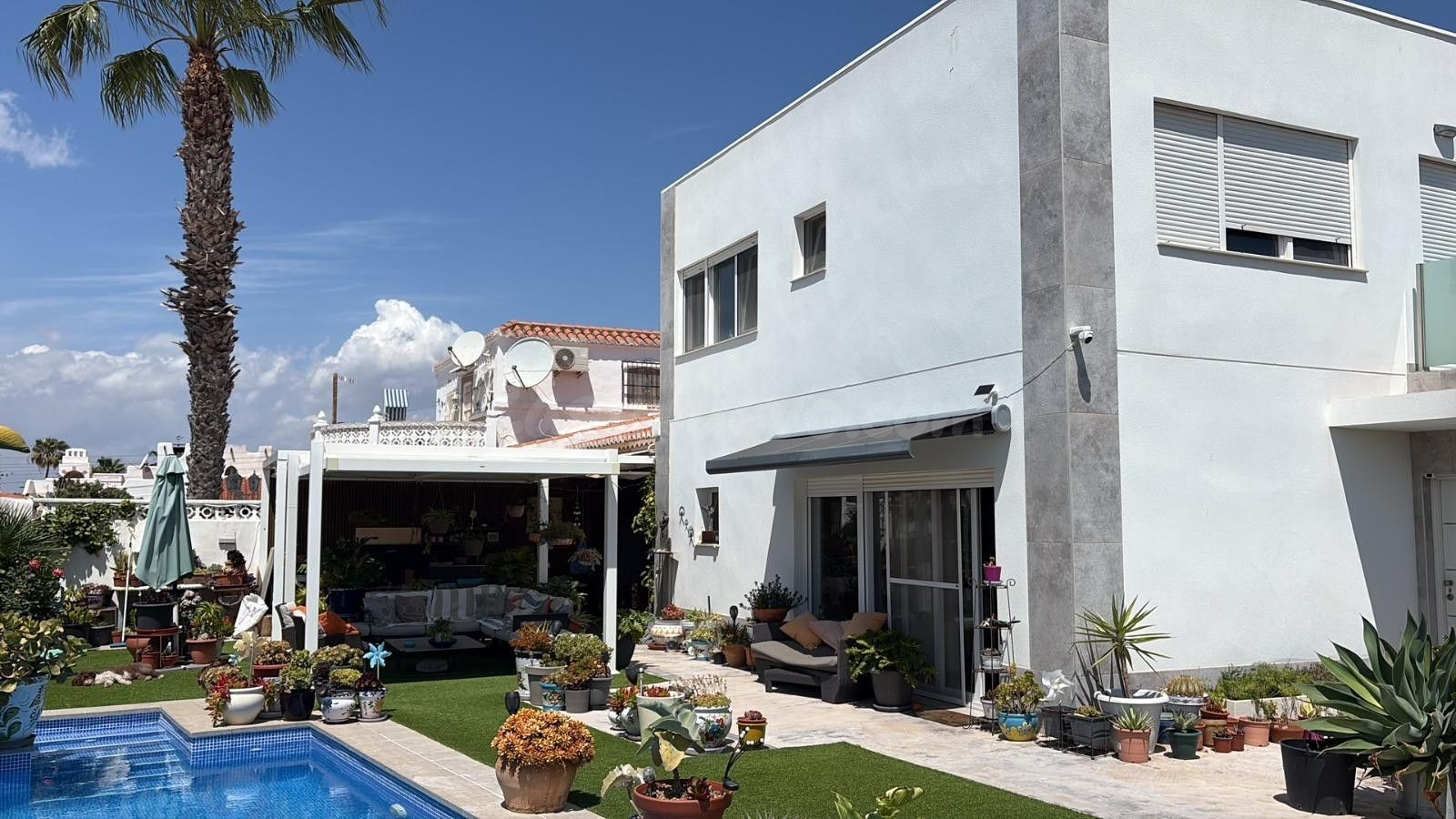Villa 2 habitaciones 130m² en venta - La Siesta - El Salado - Torreta