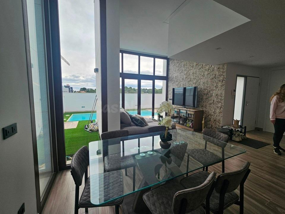 VILLA MODERNA DE 3 habitaciones CON PISCINA PRIVADA DE AGUA  - foto 4