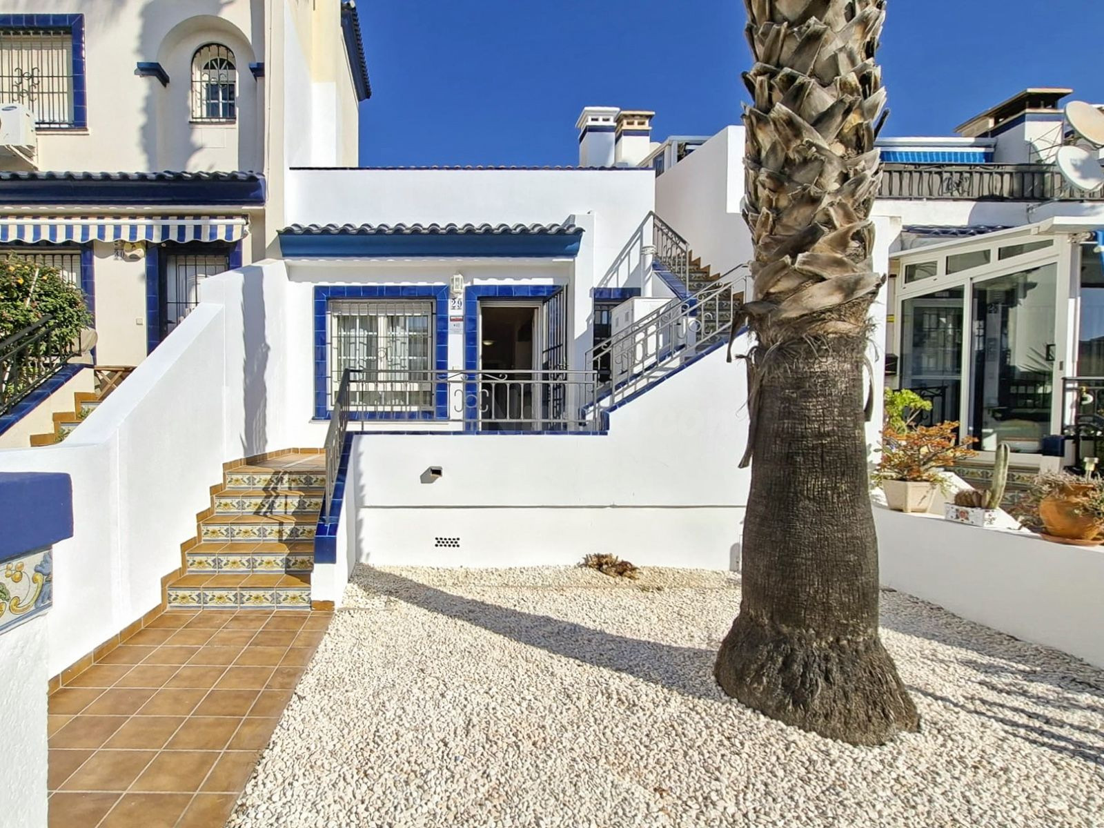 Casa 2 habitaciones 63m² en venta - Villamartín-Las Filipinas