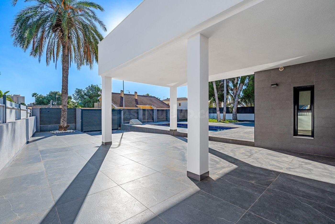 Villa 4 habitaciones 245m² en venta - Campoamor - foto 2