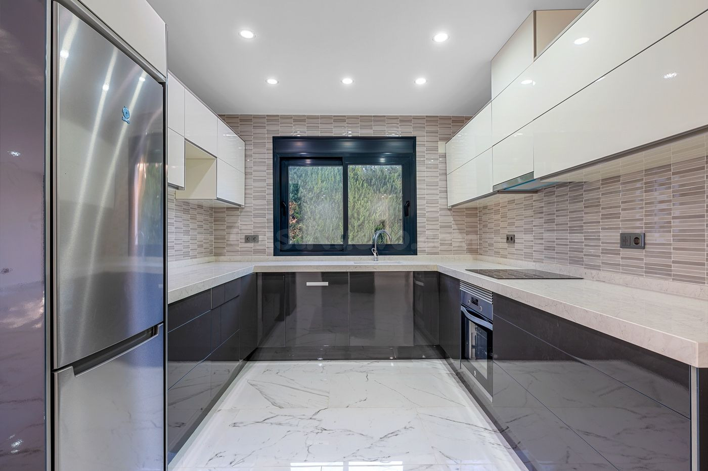 Villa 4 habitaciones 245m² en venta - Campoamor - foto 3