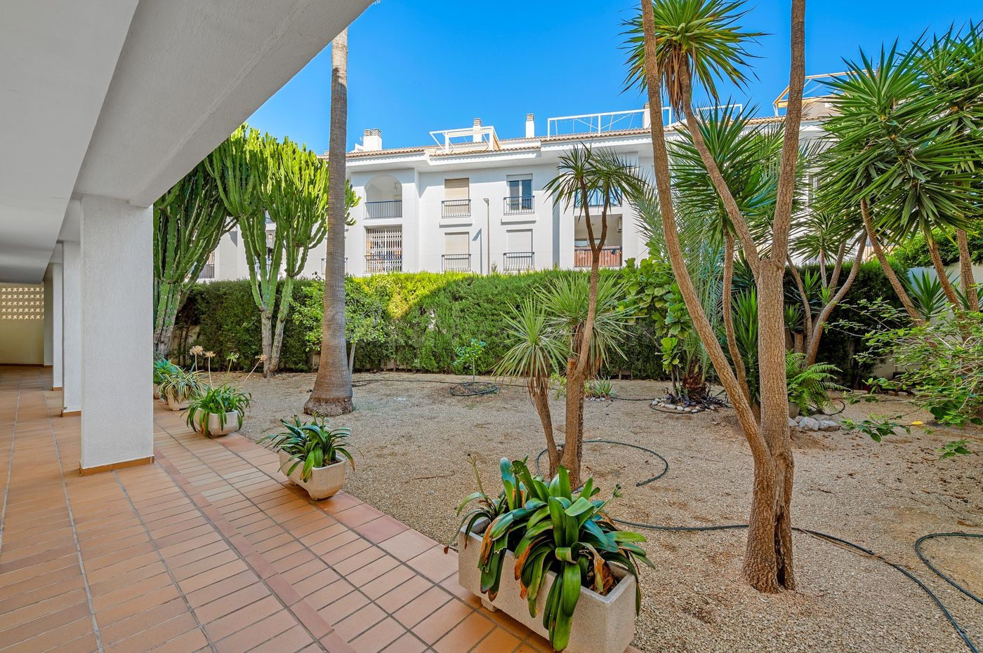 Apartamento 1 habitación 52m² en venta - 1a linea - foto 4