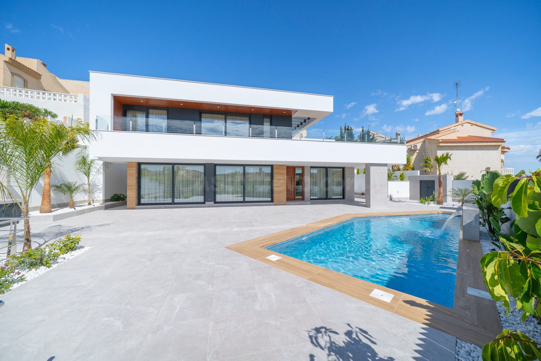 Villa 4 habitaciones 203m² en venta - La Marquesa
