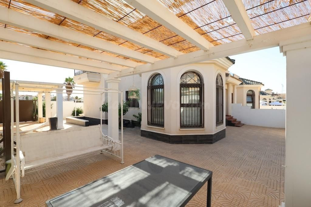 Casa 3 habitaciones 139m² en venta - Lo Marabú - foto 4