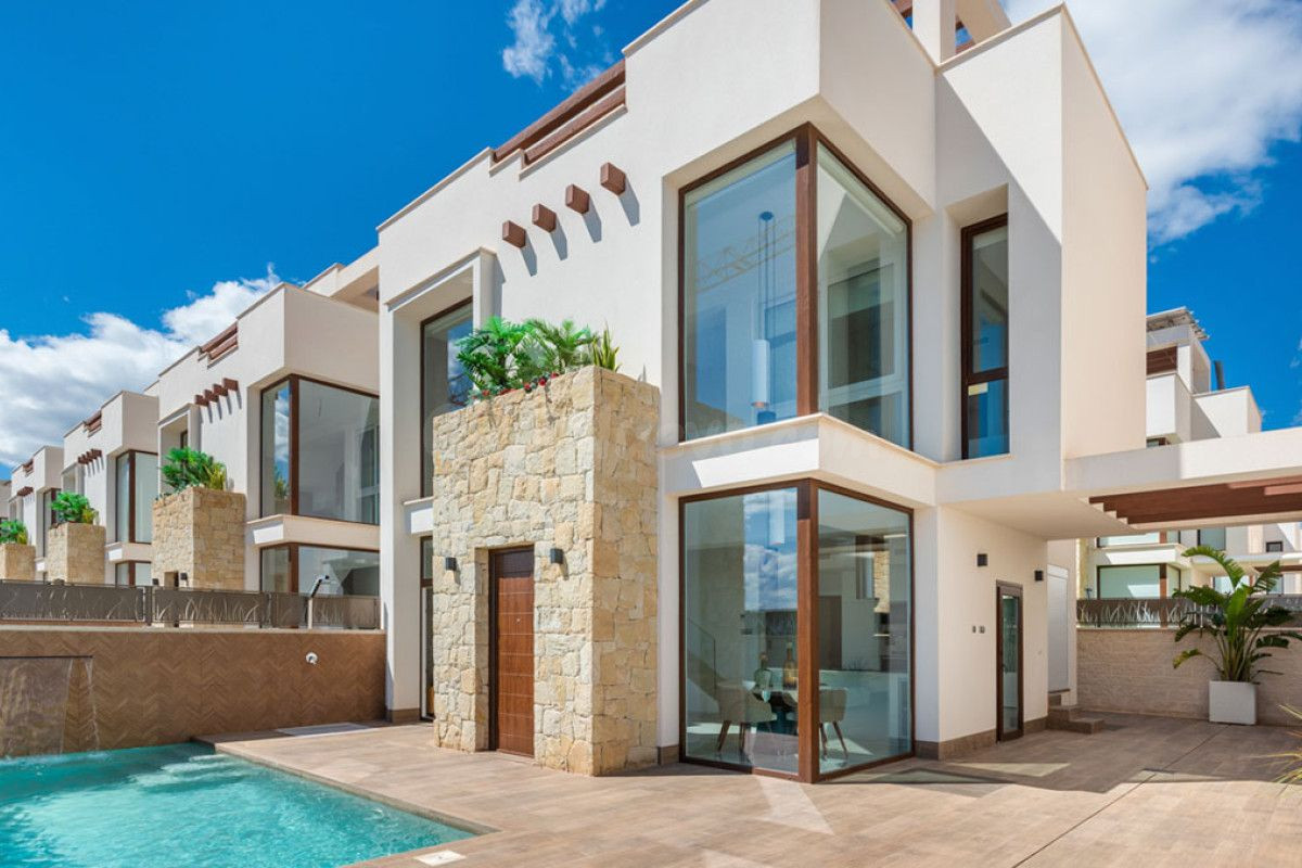 Villa 5 habitaciones 191m² en venta - Costa blanca sur