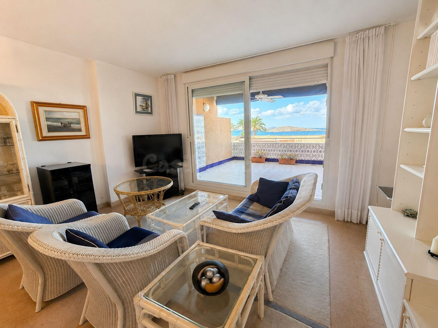 Apartamento que destaca por sus impresionantes vistas al Mar - foto 5