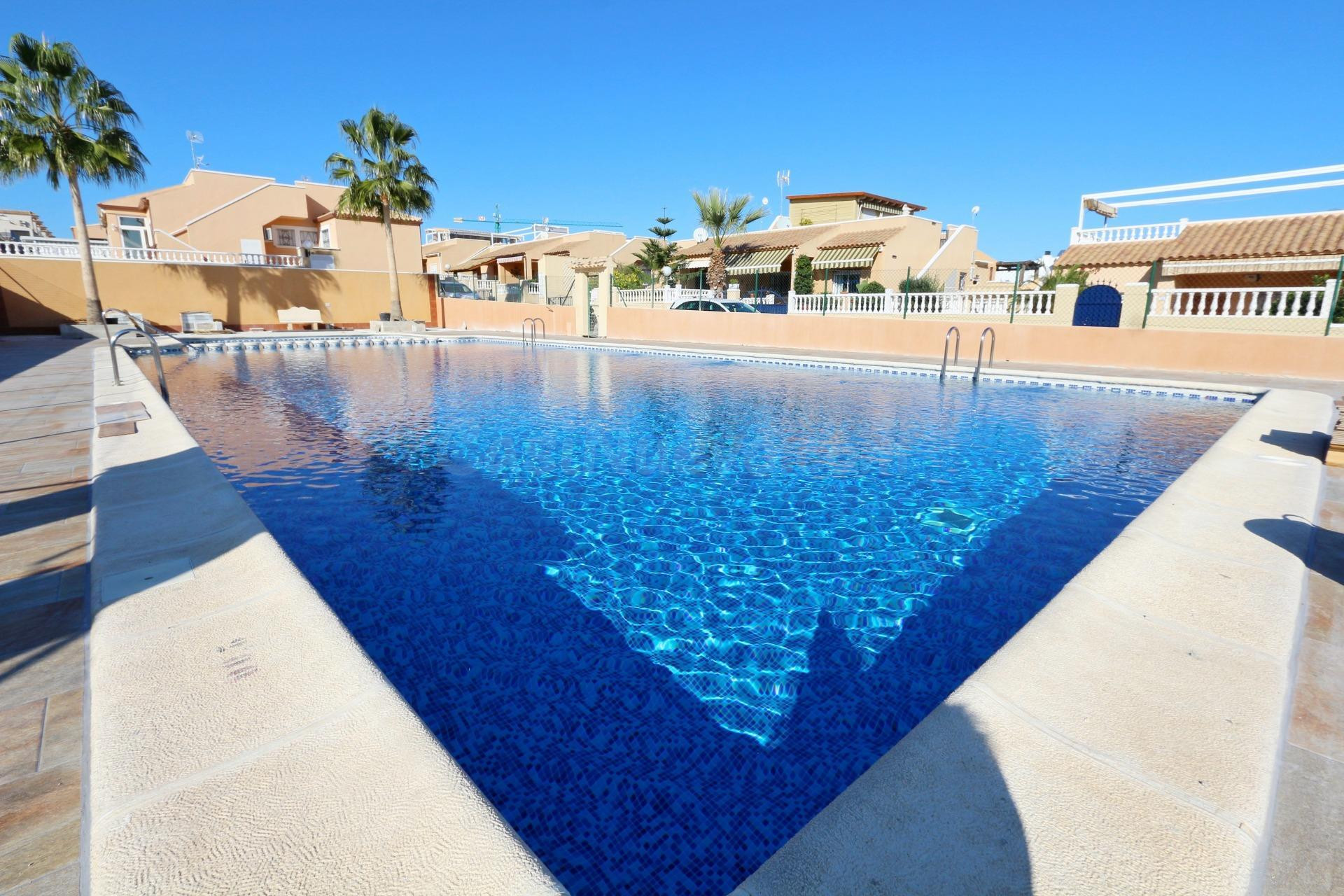 Apartamento 2 habitaciones 72m² en venta - Urbanización Perl - foto 2